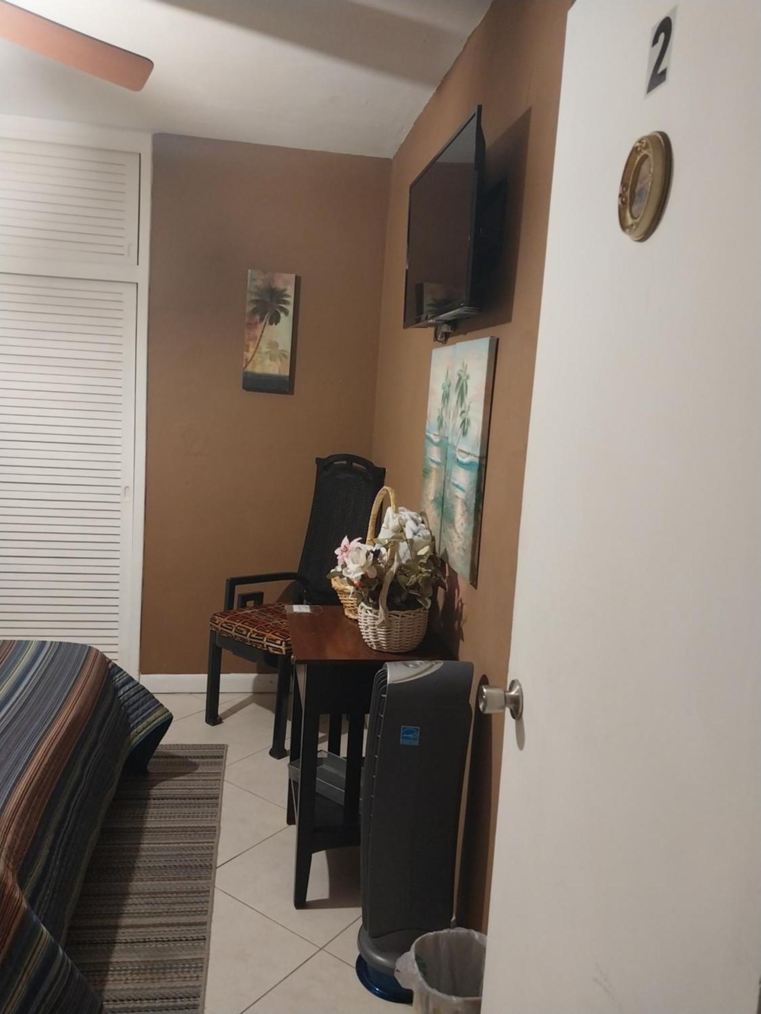 Bon Soleil Stadium Guesthome Miramar Kültér fotó