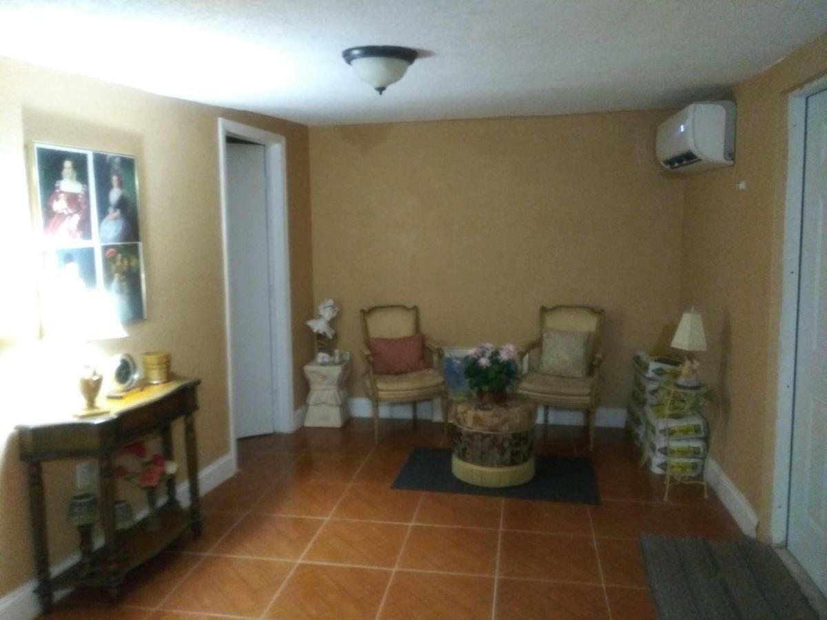Bon Soleil Stadium Guesthome Miramar Kültér fotó